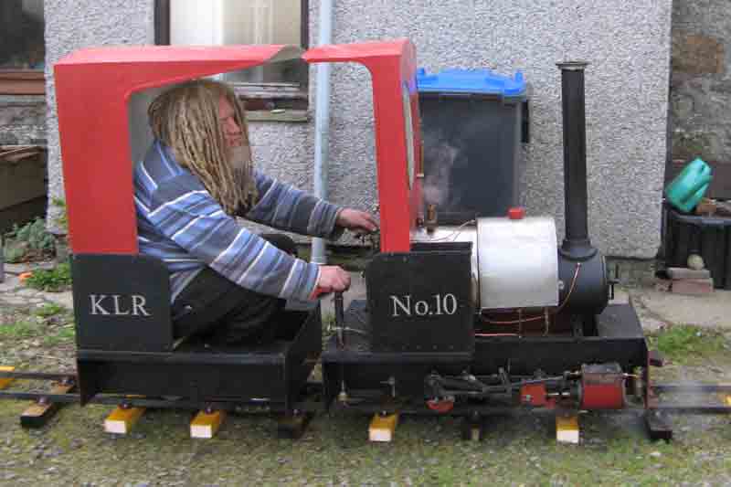 Steam locomotive No. 10