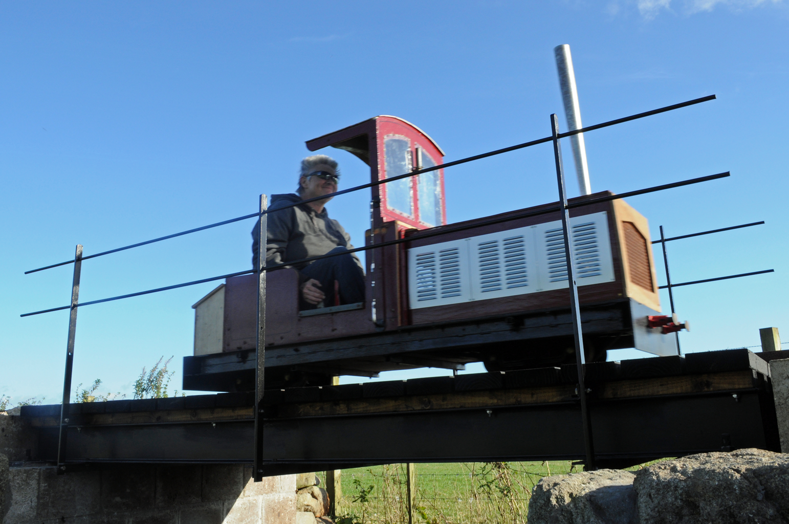 Karen drives 'Helen' across the bridge